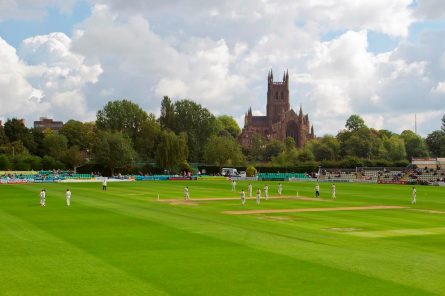 HARRIS LAMB AGREES NEW SPONSORSHIP WITH WORCESTERSHIRE COUNTY CRICKET CLUB 1 HARRIS LAMB AGREES NEW SPONSORSHIP WITH WORCESTERSHIRE COUNTY CRICKET CLUB